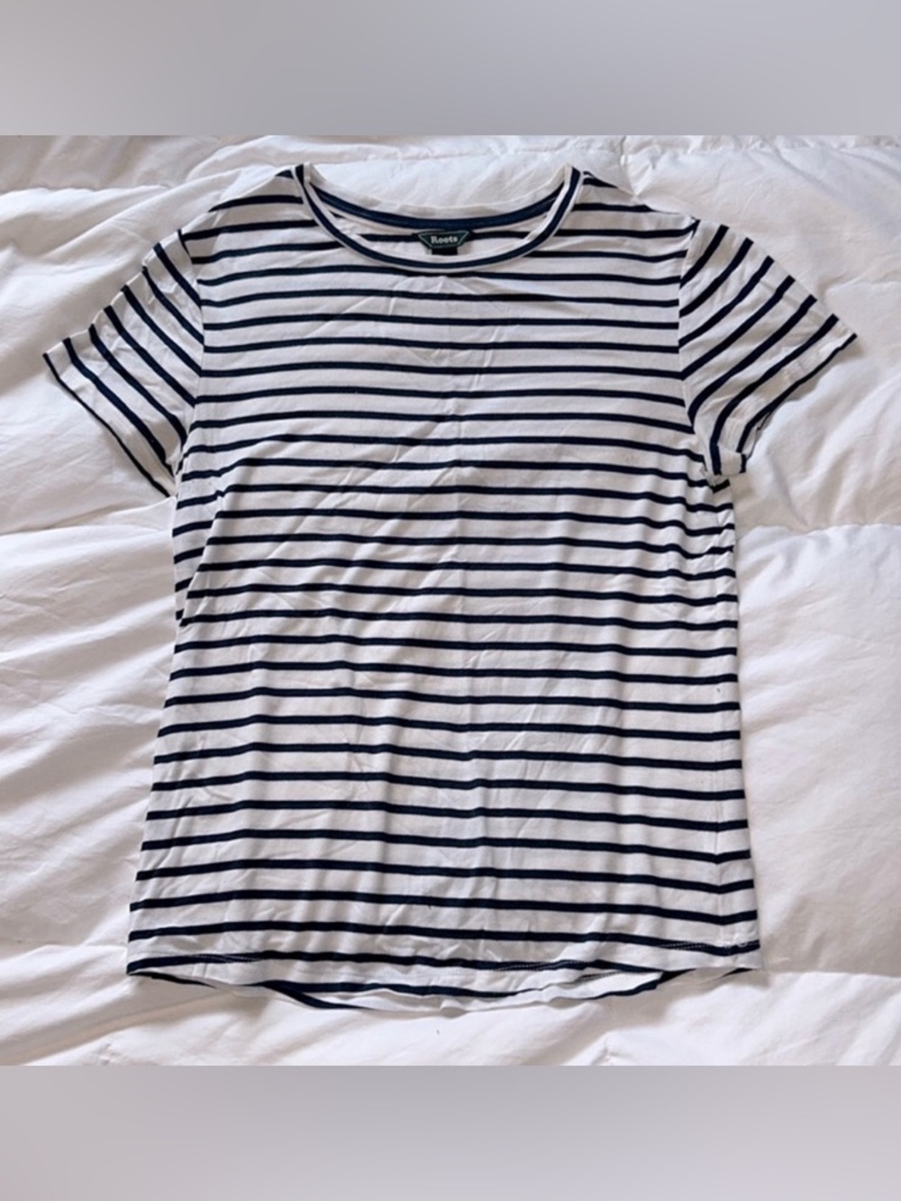 Roots tee